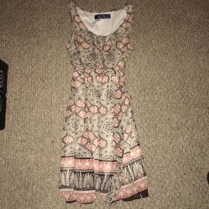 Sleeveless boutique dress